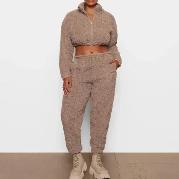 Teddy deals joggers womens
